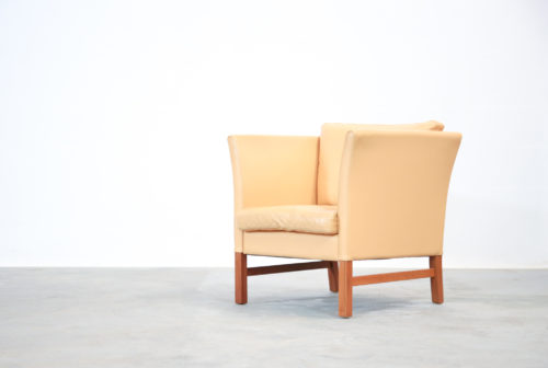 Danish armchair borge Mogensen style scandinavian design