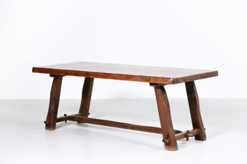 Table a manger Olavi Hanninen en orme massif 1960 30