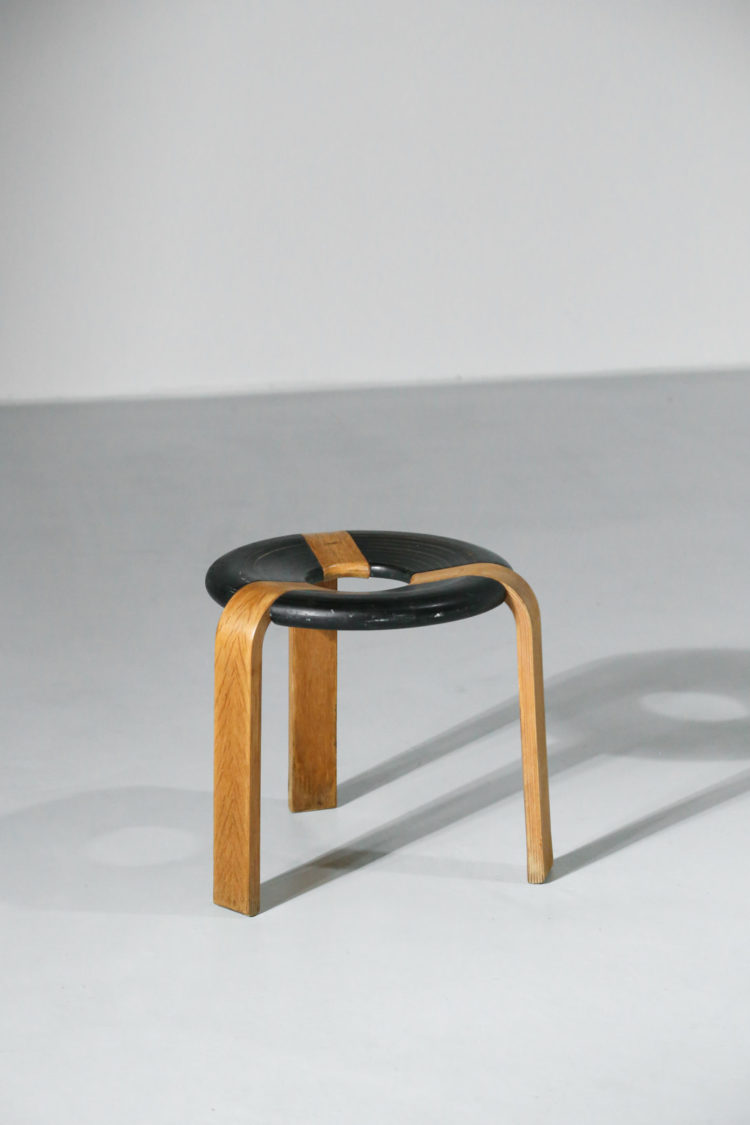 Tabouret rue thygesen Magnus Olsen design scandinave durup 10