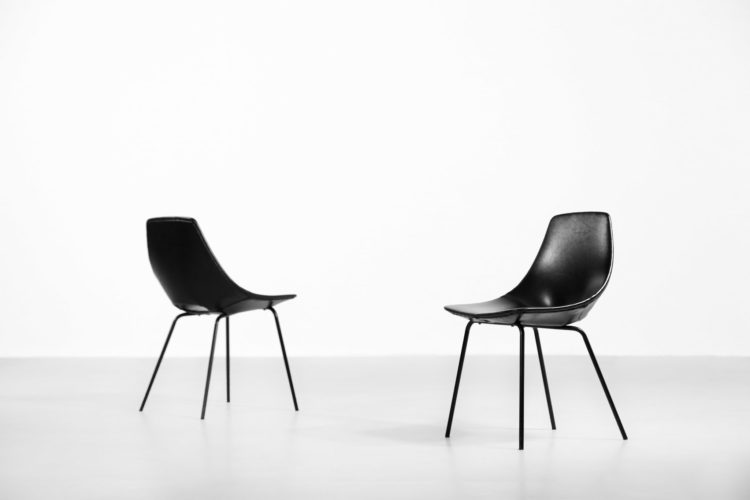 16 chaises tonneau pierre guariche steiner chair39