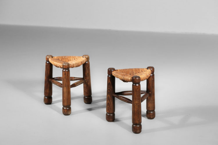 paire de tabourets paillés design francais charlotte perriand