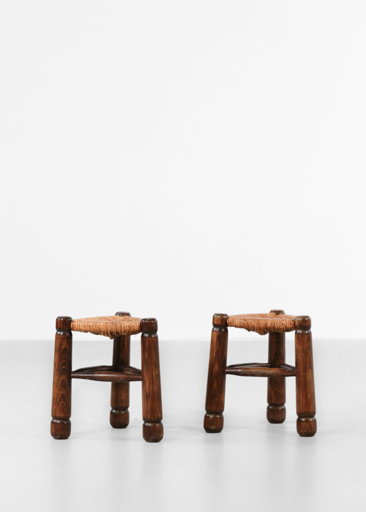 paire de tabourets paillés design francais charlotte perriand