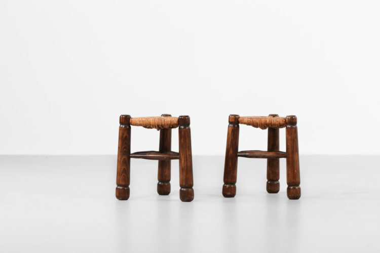 paire de tabourets paillés design francais charlotte perriand