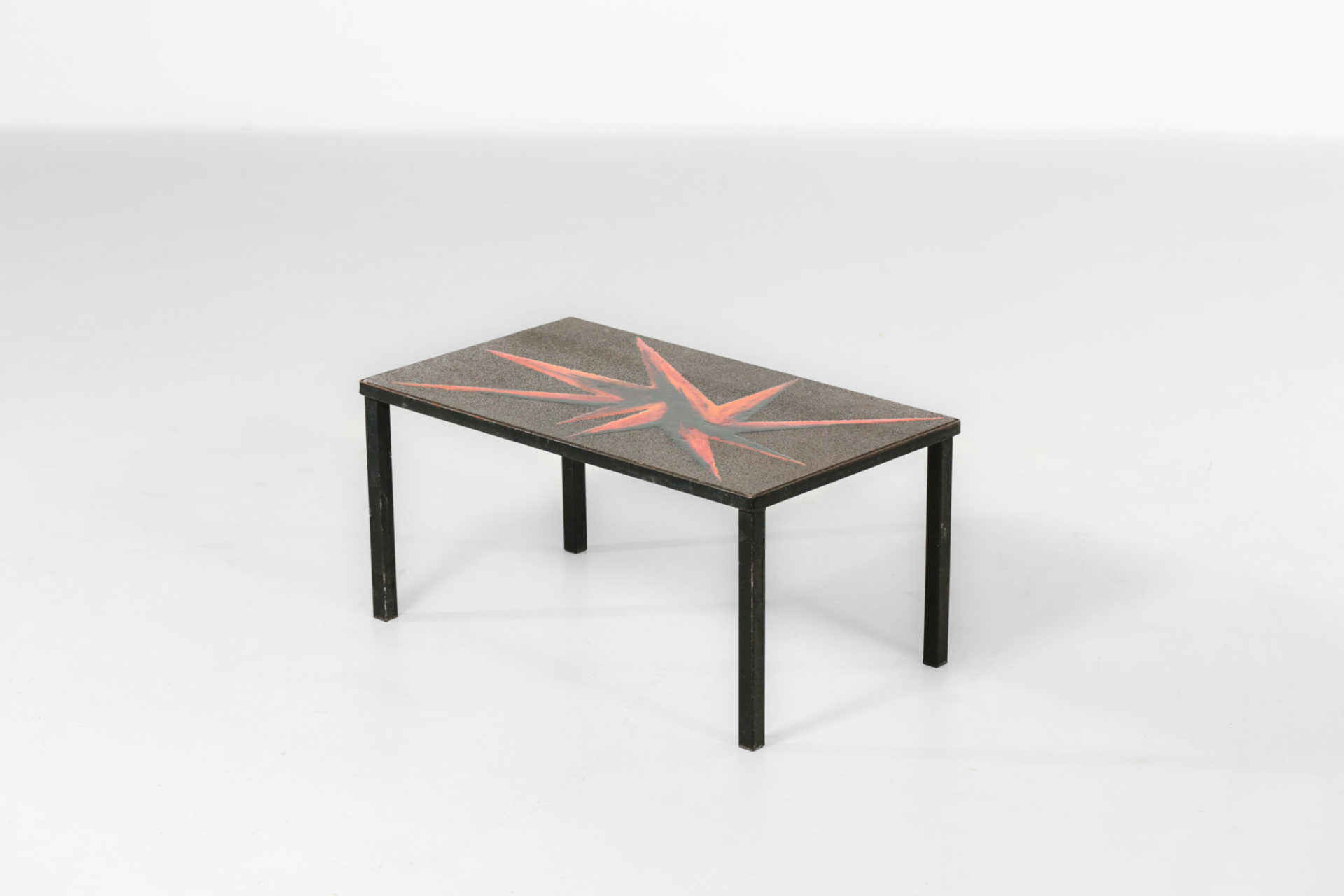 petite table basse pierre de lave emaillé jaffeux - Danke Galerie