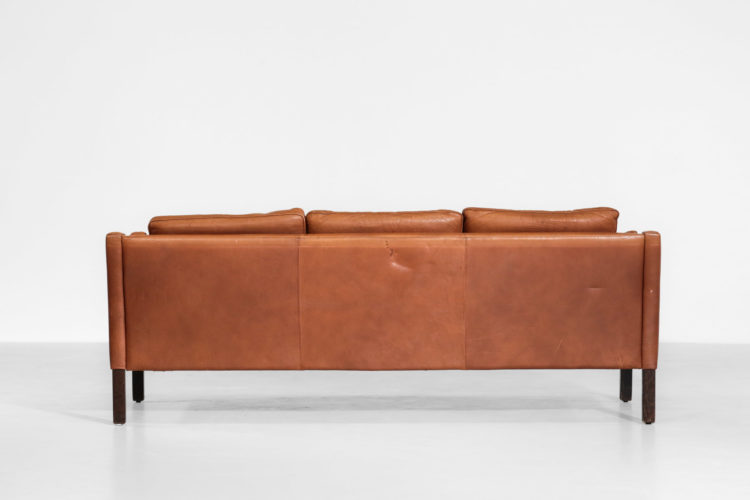 banquette danoise en cuir havanne scandinave style borge mogensen2