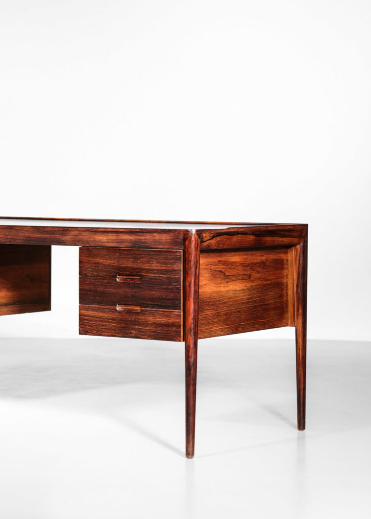 bureau danois scandinave Erik Riisager hansen en palissandre de rio