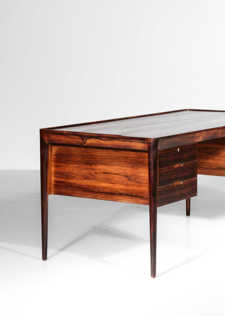 bureau danois scandinave Erik Riisager hansen en palissandre de rio