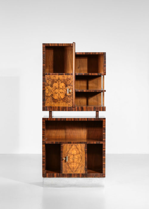 meuble moderniste italien des années 50 en bois de loupe style Gio Ponti 14