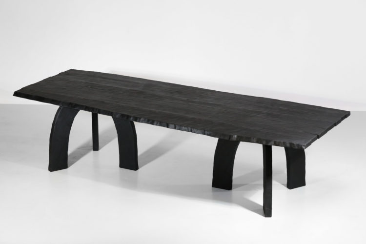 grande table à manger vincent vincent bois brulé design 61