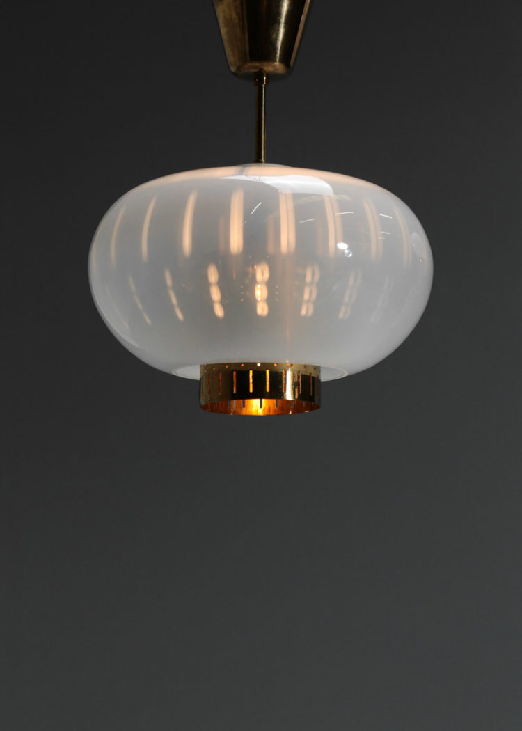 paire de suspension lustre paavo tynell suédois années 60