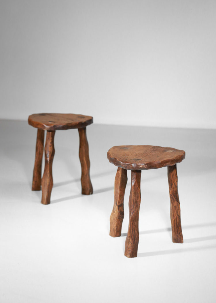 tabouret francais années 50 en bois sculpté5