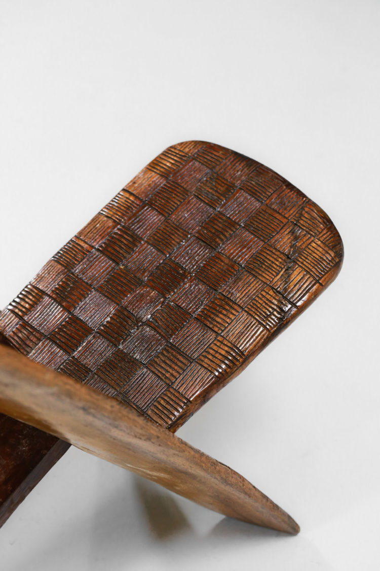 chaise pliable africaine en bois massif decor à damier17