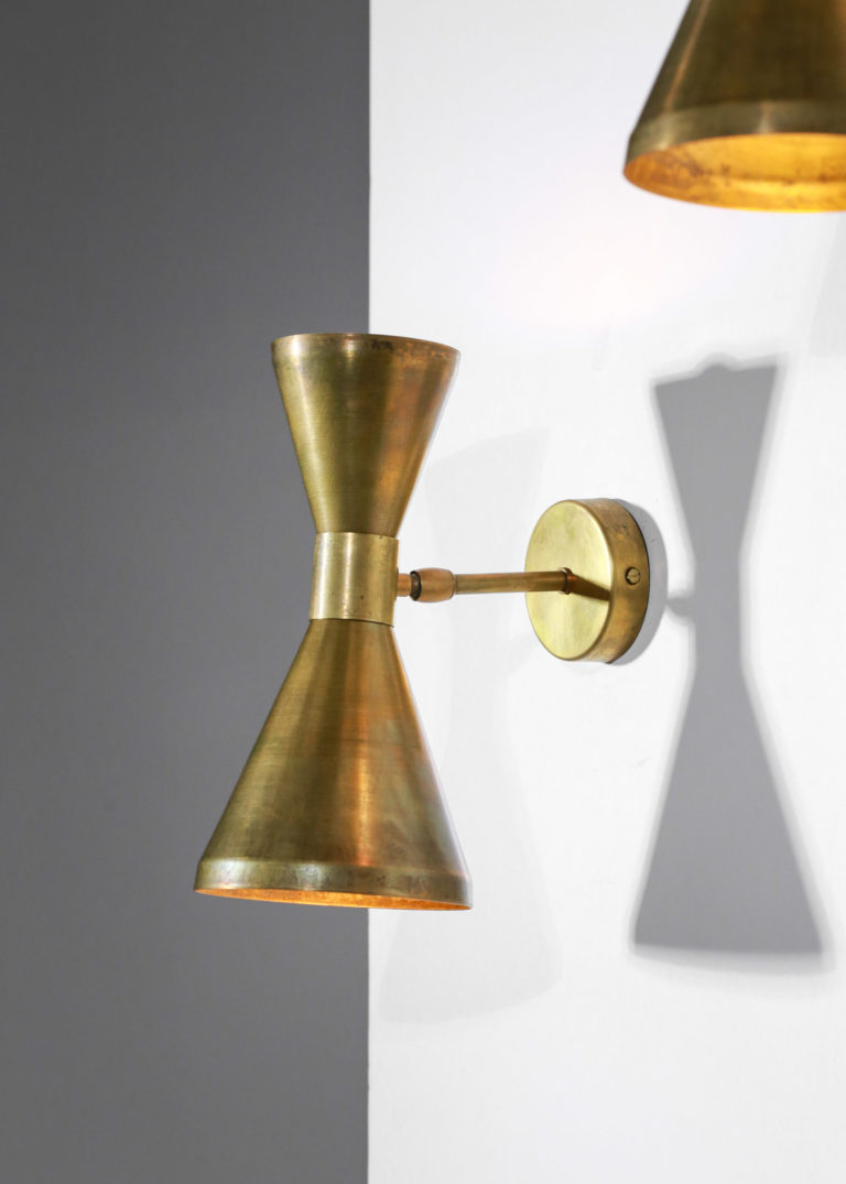 Paire d’appliques Italienne moderne diabolo laiton massif style