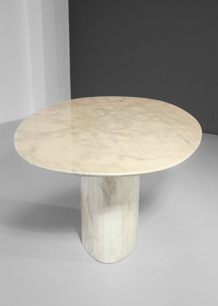 table à manger ovale des années 60 en marbre blanc de carrare