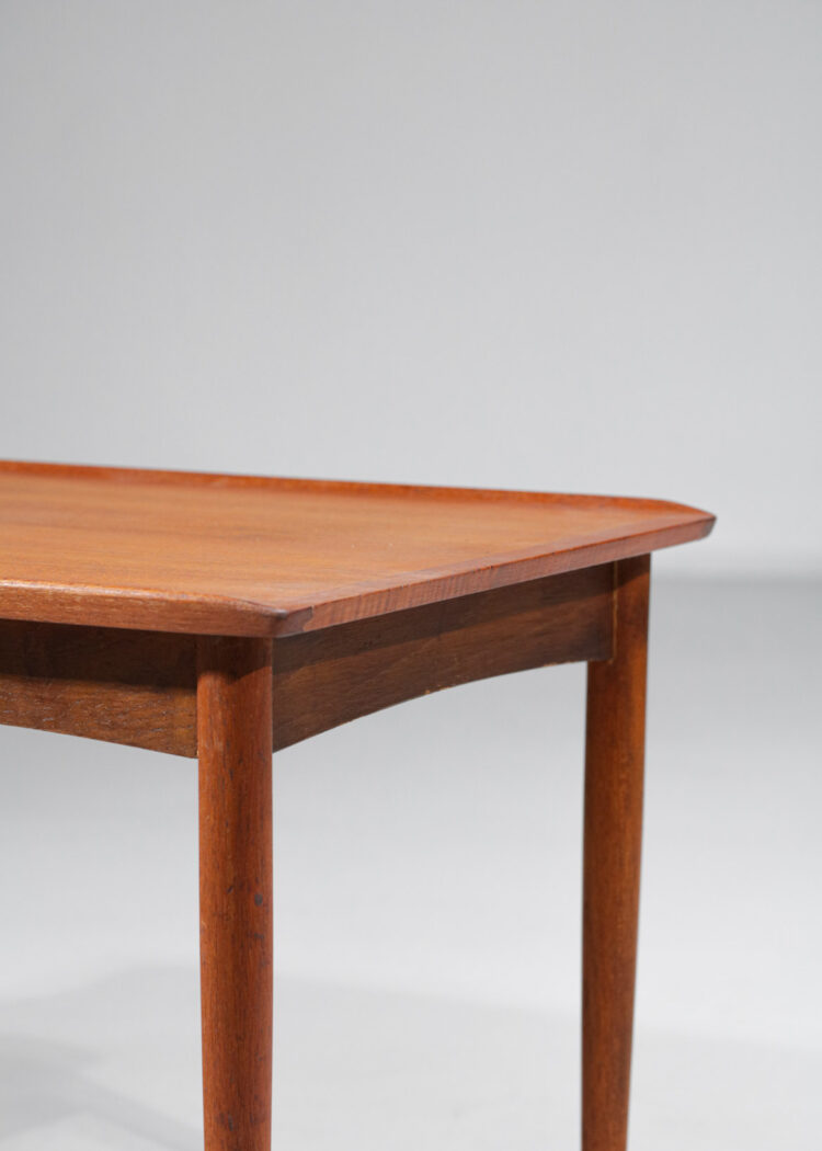 petite table basse danoise en teck scandinave chamt relevé0