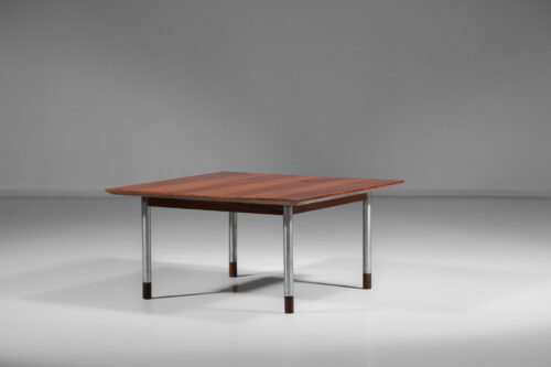 table basse carré italienne style finn julh F108