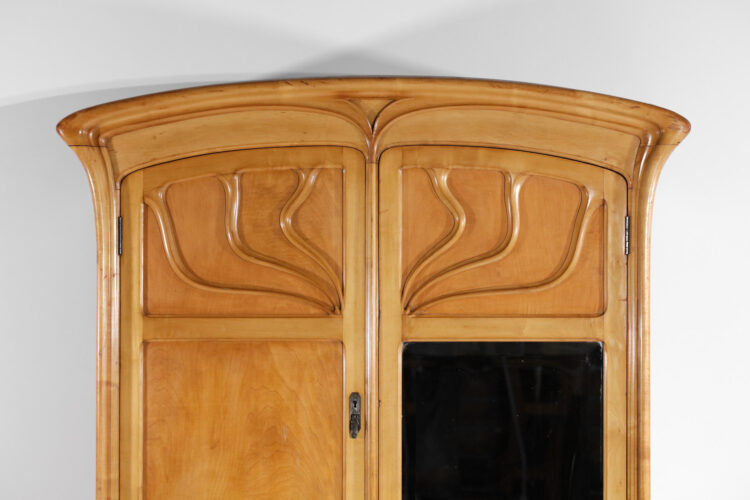 armoire française art nouveau des années 1920 style henry van de velde F106