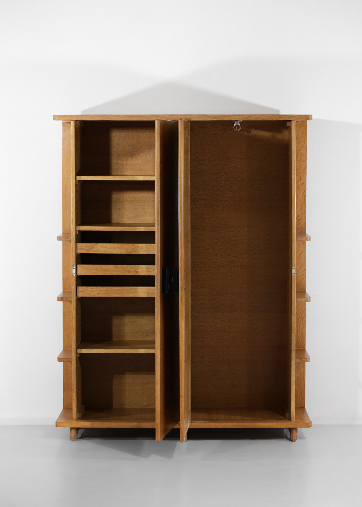 ARMOIRE PENDERIE TRIFACES -BUROCASE