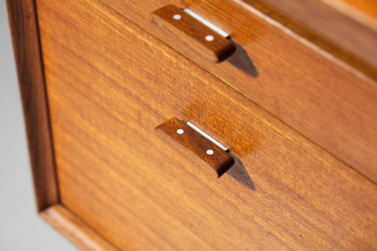 grand bureau arne vodder un caisson en teck danois scandinave E519