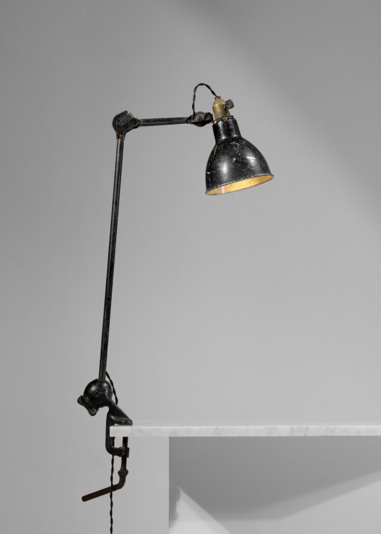 lampe d'atelier etau albert albin gras le corbusier F009