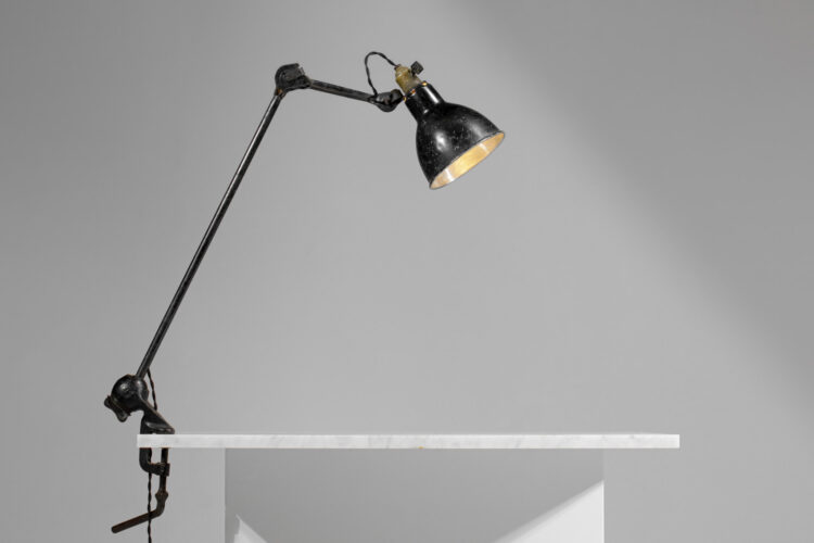 lampe d'atelier etau albert albin gras le corbusier F009