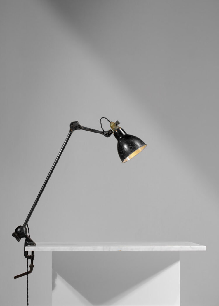 lampe d'atelier etau albert albin gras le corbusier F009