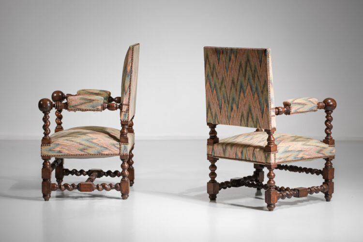 paire de fauteuil style Louis XIII