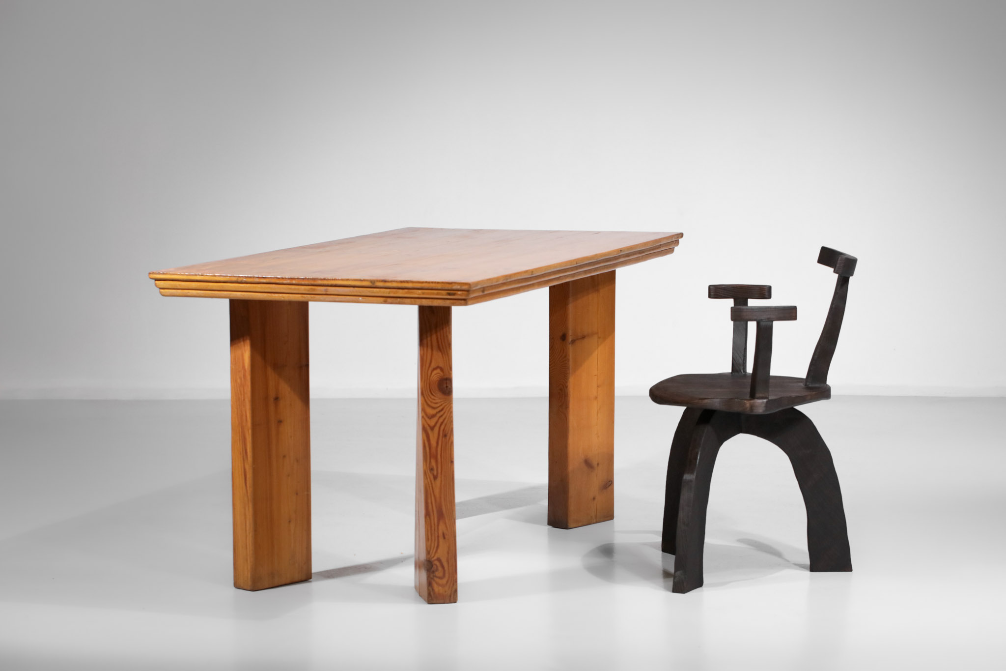 small pine desk table from the 80s in the style of charlotte perriand -  Danke Galerie