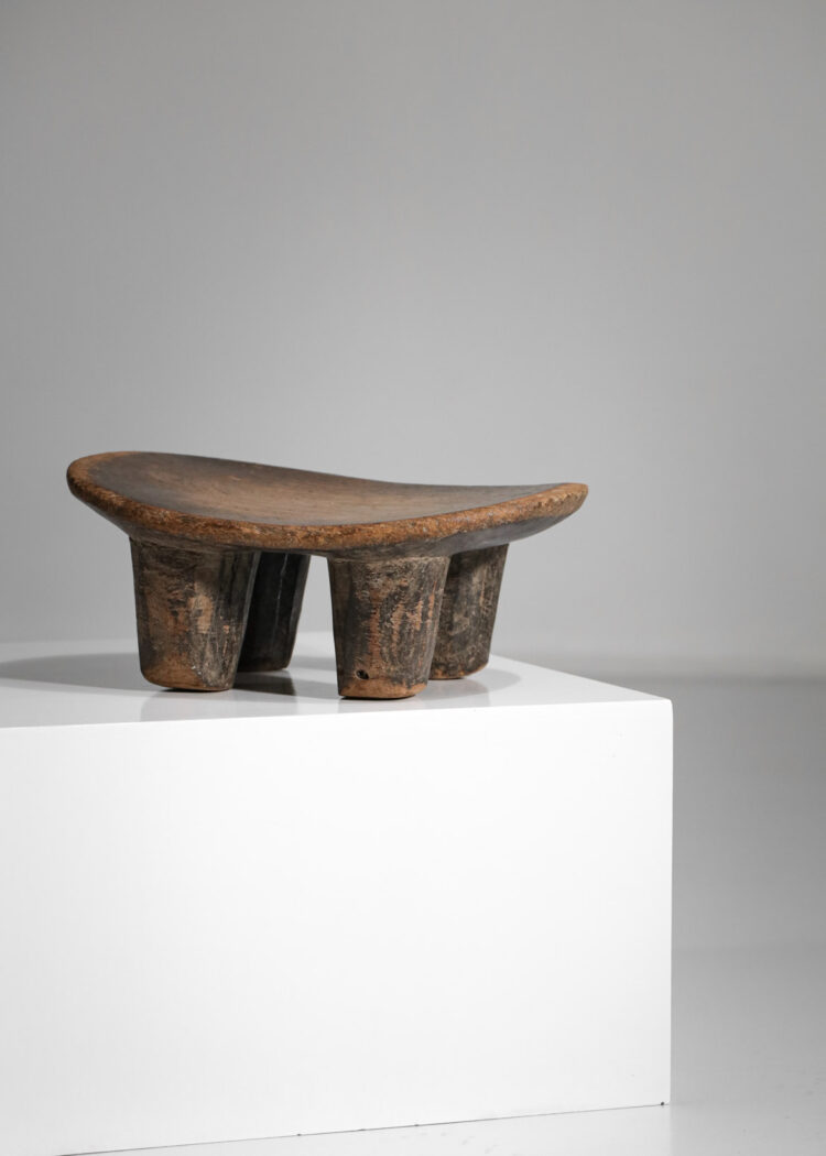 petits tabouret africain senoufo dogon en bois massif années 60