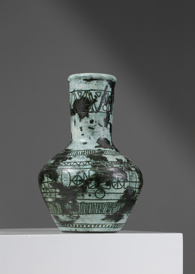 vase jacques blin en ceramique des années 60 D398