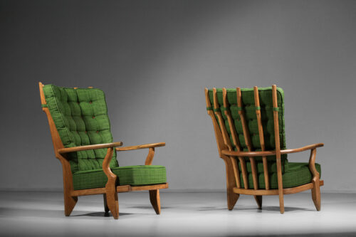 Duo fauteuils "Grand repos" Guillerme et Chambron chêne massif - E533