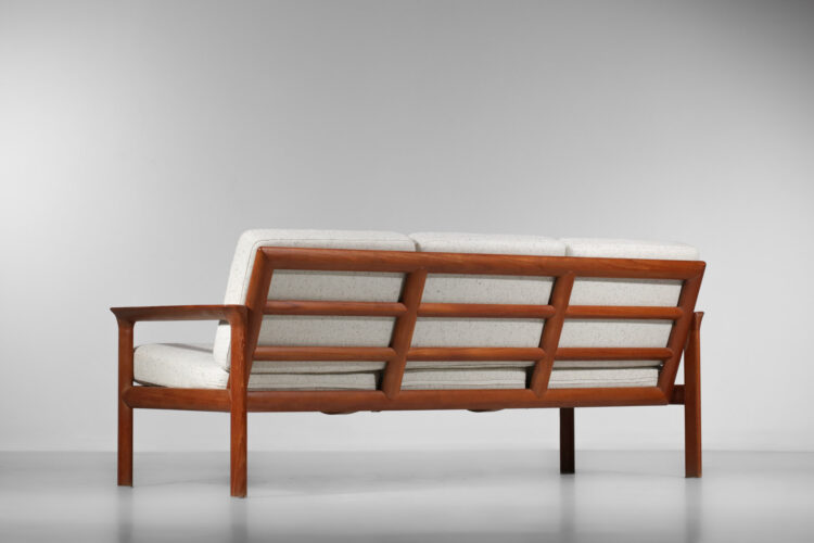 banquette scandinave danoise Sven Ellekaer pour Komfort - E581