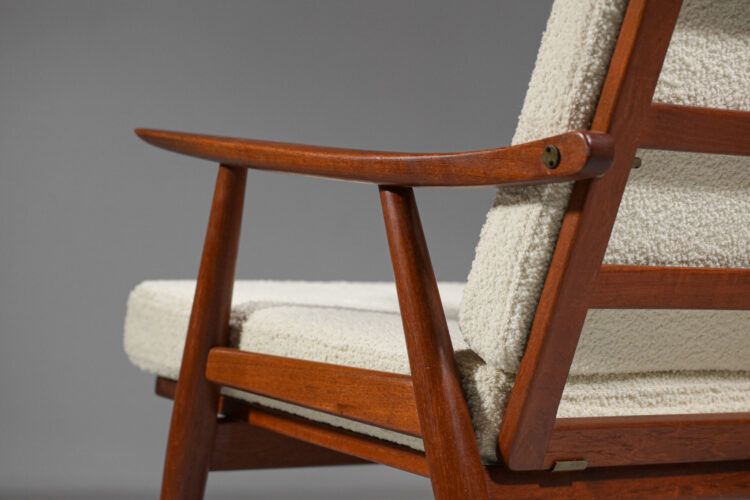 fauteuil hans wegner GE140 danois scandinave en teck E403
