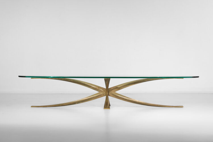 grande table basse Michel Mangematin en bronze doré et verre ovale - F593