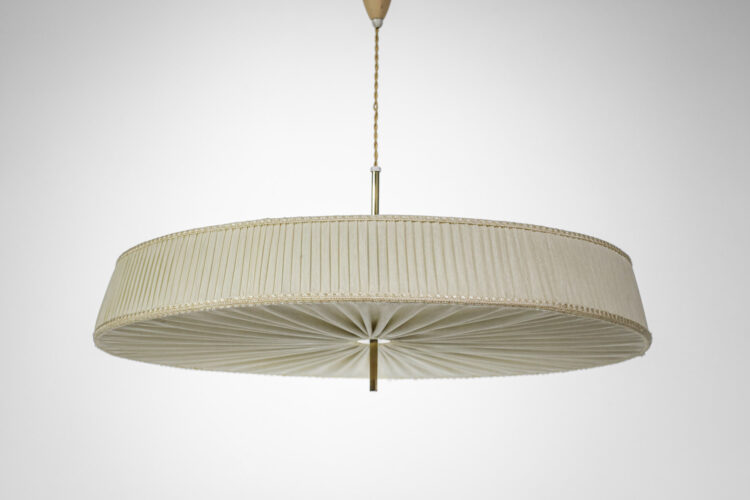 lampe suspension monte et baisse années 50 en tissu et laiton - F396