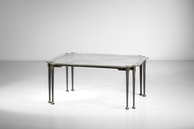 table basse Lothar Klute à 8 pieds en bronze et verre