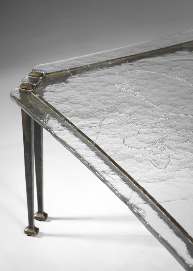 table basse Lothar Klute à 8 pieds en bronze et verre