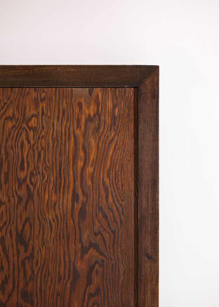 armoire art déco attribuée à André Sornay en pin d_orégon années 40 - F557
