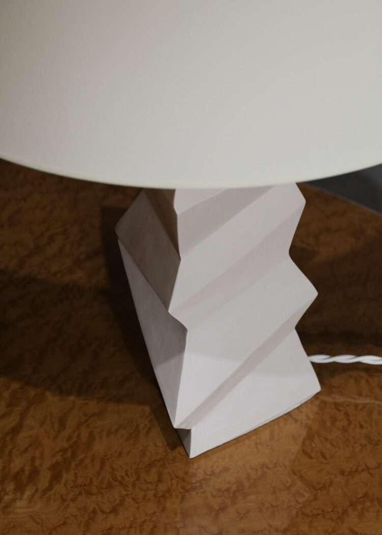 Lampe de table moderne plâtre style Jean Michel Franck - G171
