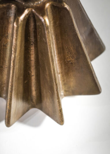 Lampe en bronze massif par donna pour danke galerie0