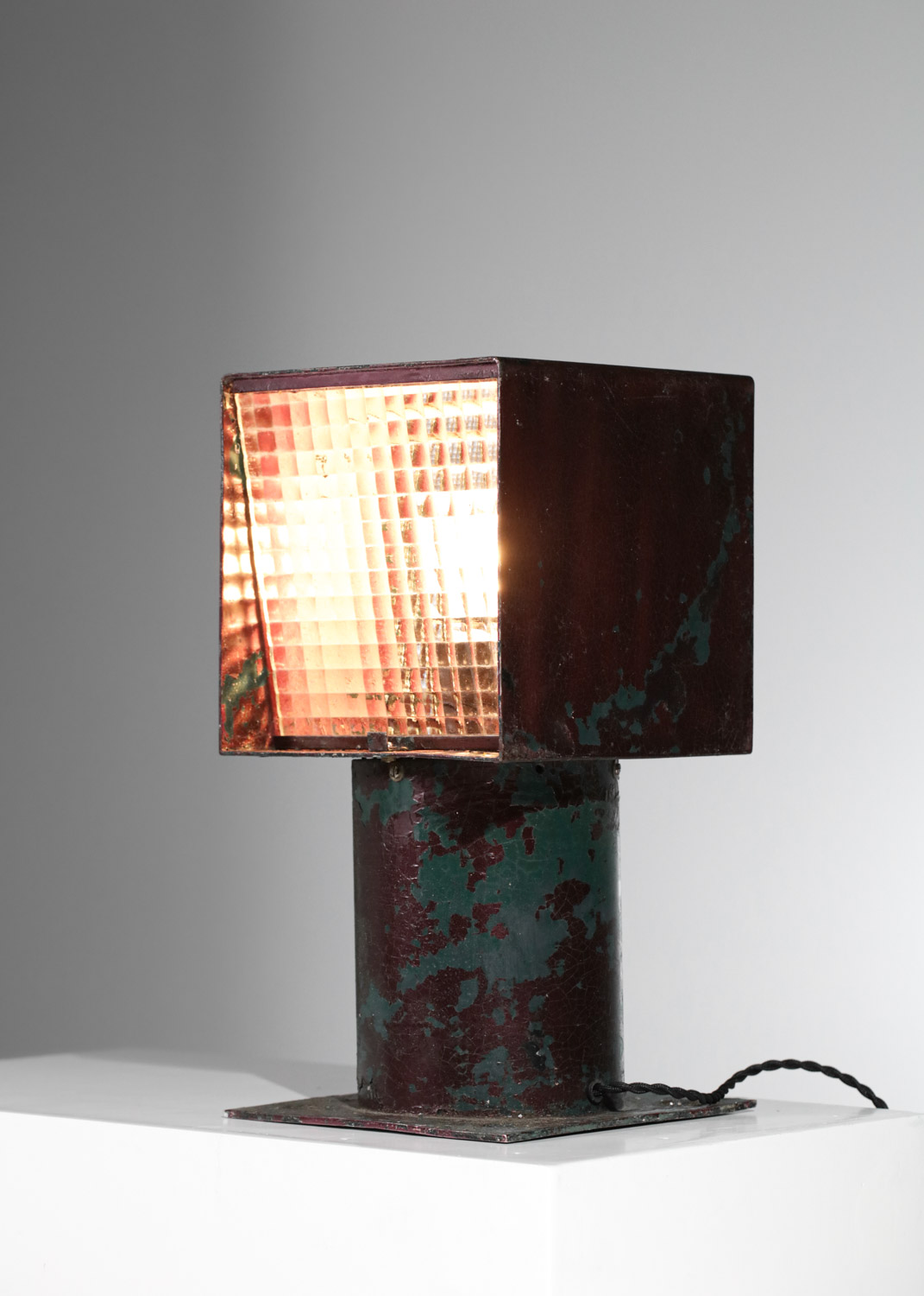 lampe de table industrielle type le corbusier en métal et verre patine - G598