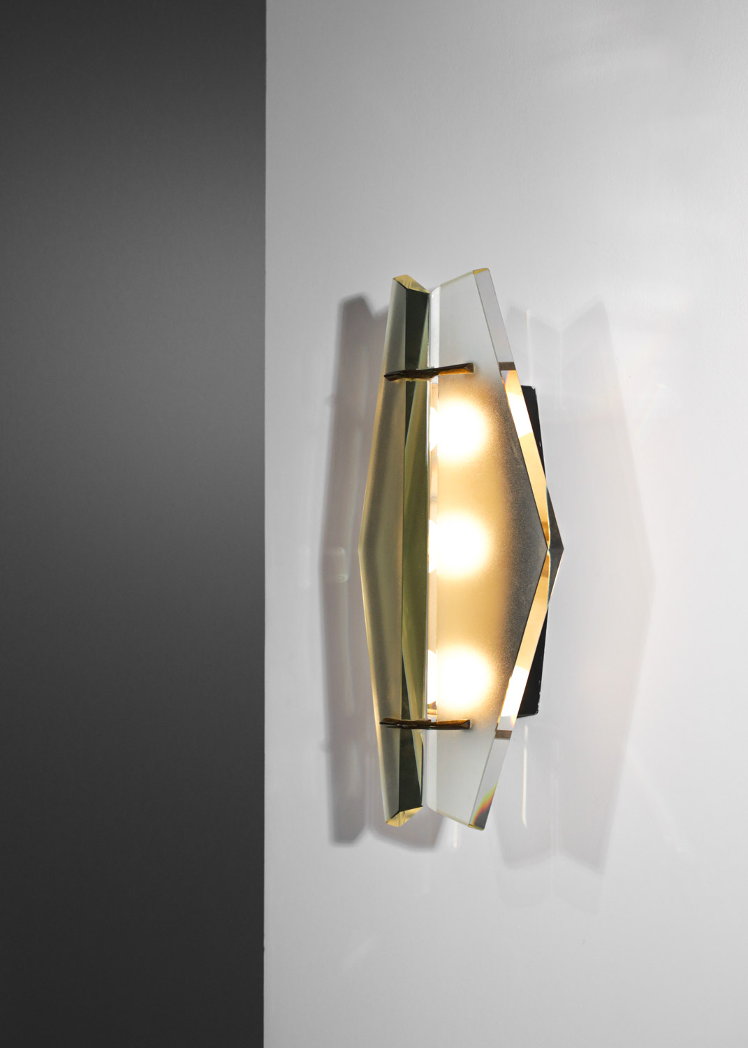paire d_appliques max ingrand pour fontana arte italien années 60 verre et bronze - G866