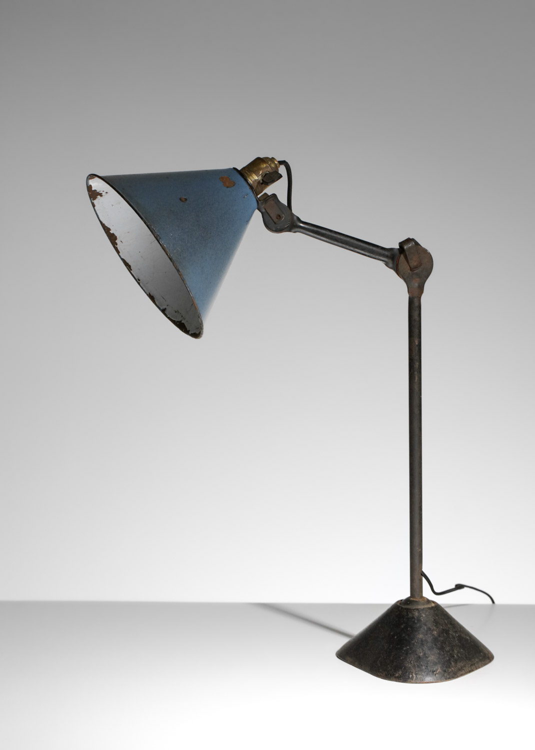 lampe de table albert albin gras d atelier sur socle le corbusier années 50 - G344