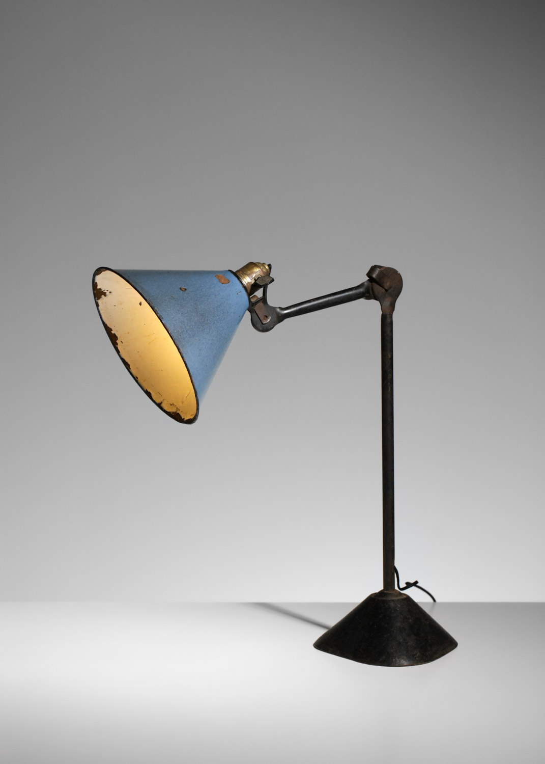 lampe de table albert albin gras d atelier sur socle le corbusier années 50 - G344