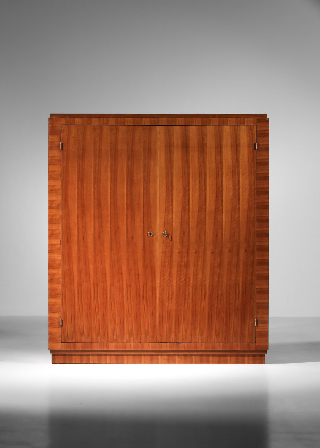 armoire moderniste années 40 50 style Jean Royère acajou - G634