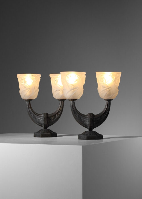 paire de lampe de chevet en bronze à patine brune art déco tulipe en verre - H192