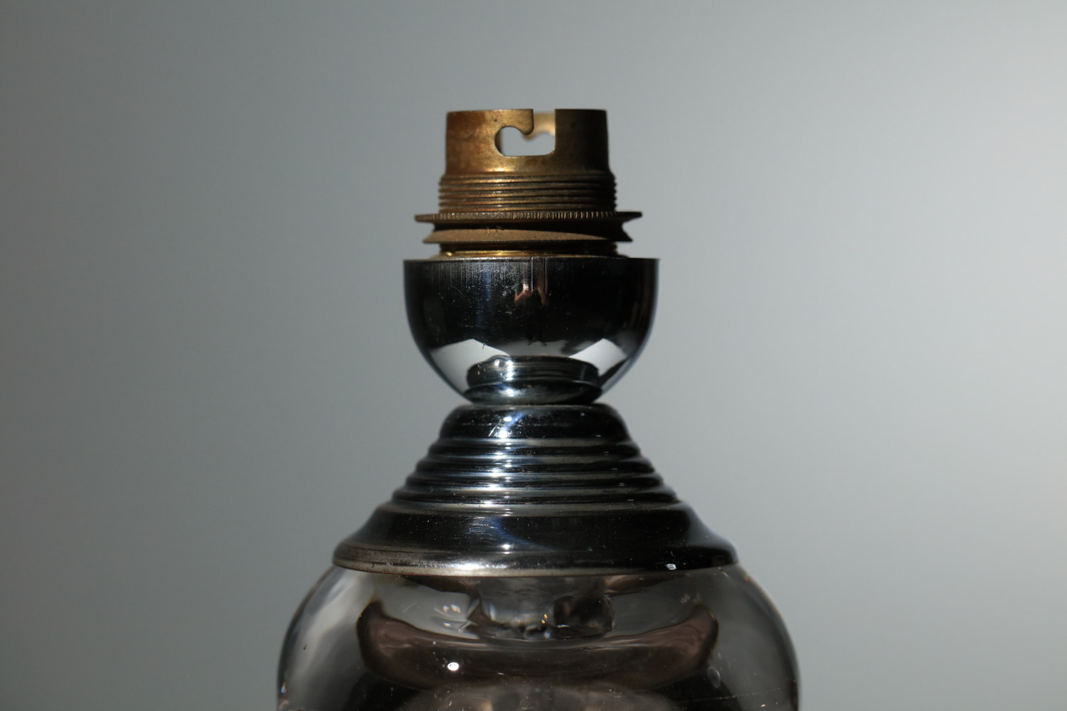 Pied de lampe en crystal français années 60 globule F749