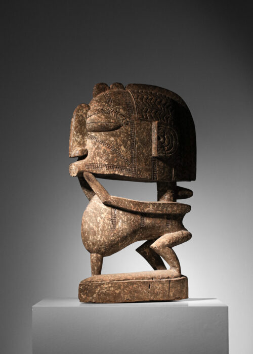 Statue africaine tribal art primitif art bois - H608