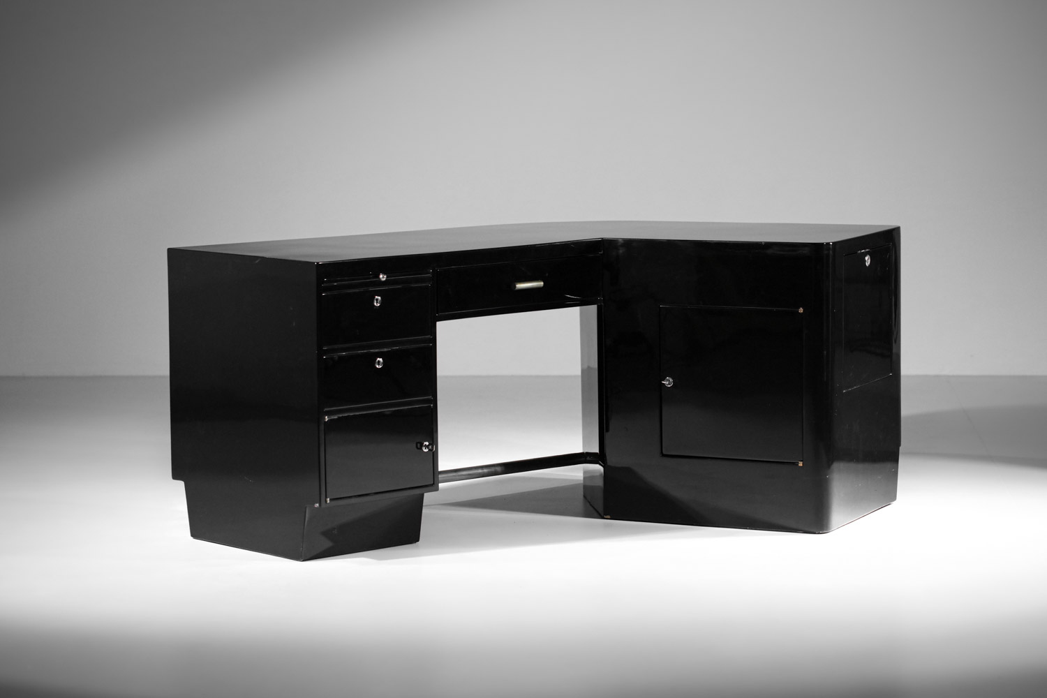 grand bureau art déco en laqué noir moderniste style Adnet - G838
