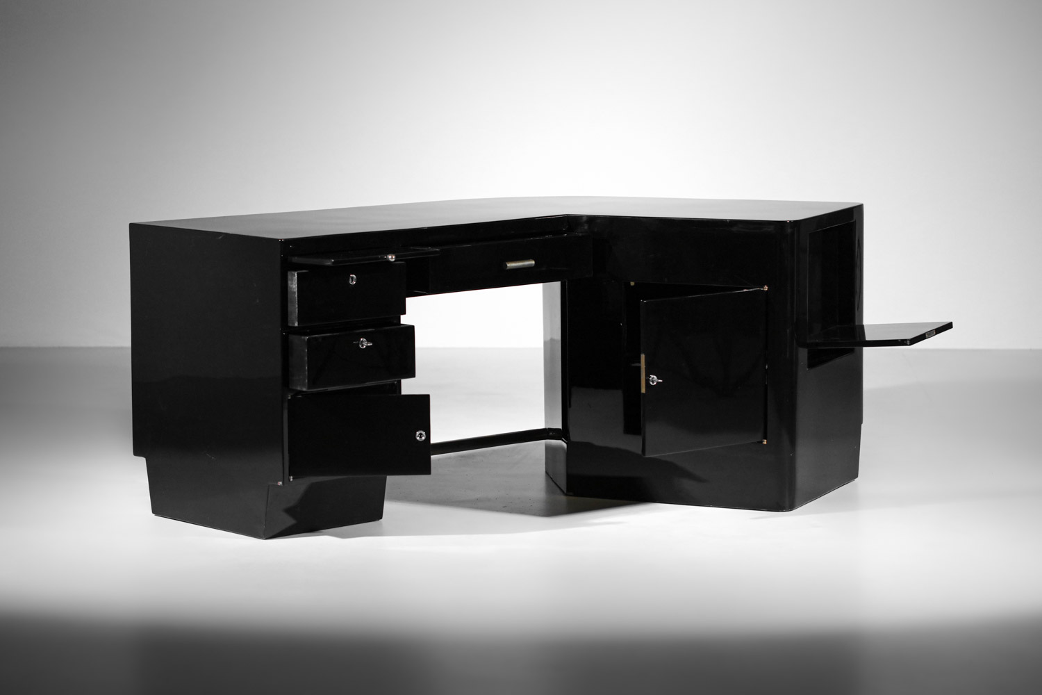 grand bureau art déco en laqué noir moderniste style Adnet - G838